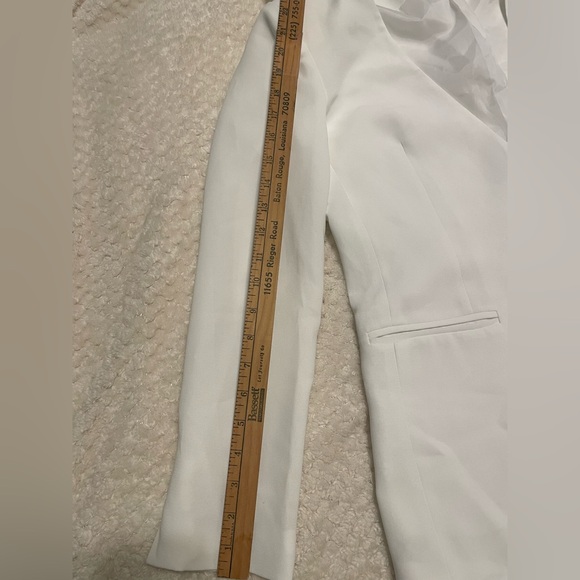 Forever 21 White Blazer - Picture 14 of 14